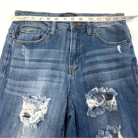 Judy Blue Girlfriend Fit High Rise Distressed Jeans Size 5/27 - Picture 3 of 10